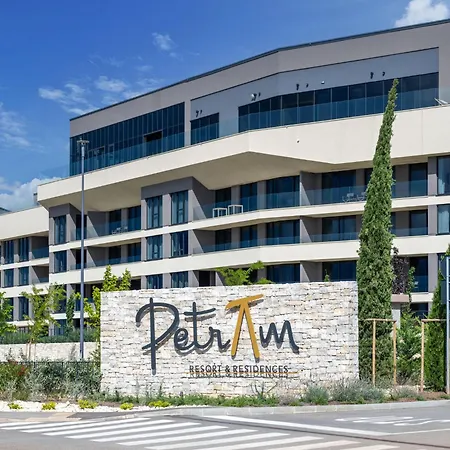 Petram 4 Bedroom With Twin Rooms-6 By Interhome * Savudrija